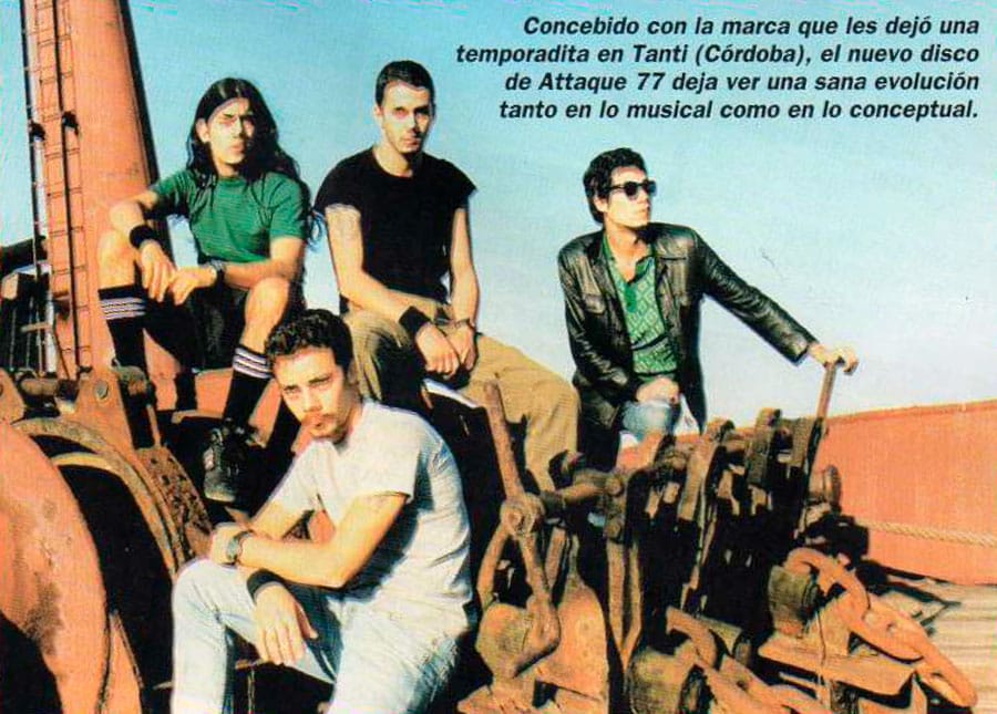 Rescate: Attaque 77 lanza su disco "Amén!" - Rescatamos una entrevista de la periodista Sandra Conte publicada en la Revista Pelo en octubre de 1995 en la que Attaque, aún conformado como cuarteto, presentaba su séptimo disco, "Amén!" y reflexionaba sobre las injusticias. Rescate de una nota publicada en la Revista Pelo Nº485, octubre de 1995. Attaque 77