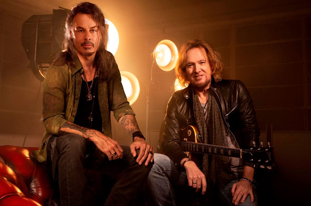 Richie Kotzen: 10 preguntas sobre la creatividad (y algo más) - "El año pasado fue bastante más fácil de lo que te imaginás. Había un montón de shows agendados y tuve que cancelarlos, como todos. Pero creo que necesitaba un break. Realmente aproveché el tiempo libre y lo disfruté", dice Richie Kotzen apenas atiende el teléfono. Richie Kotzen