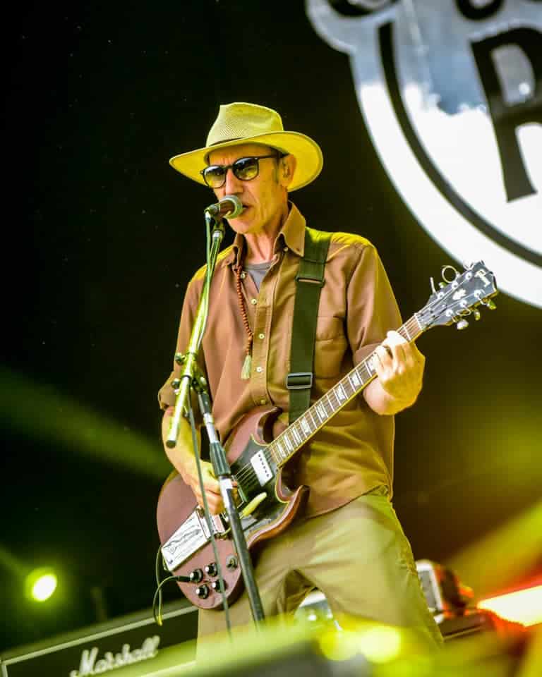Cosquín Rock 2022: Día 1 - Mucho frío al llegar la noche, la lluvia no estuvo invitada en esta oportunidad, mucha gente desde muy temprano y en todos los escenarios y una sed de festival que fue efectivamente saciada en la primera jornada de este regreso del Cosquín Rock. Skay. Foto: gentileza Cosquín Rock