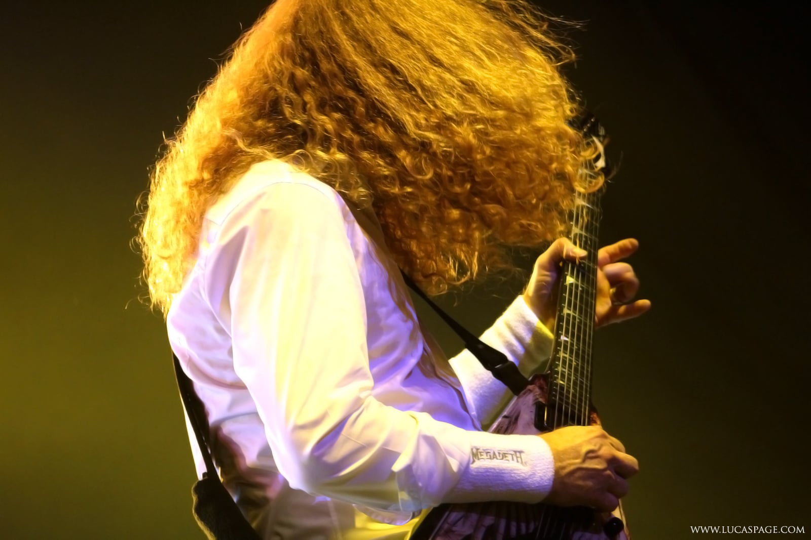 Megadeth en Buenos Aires: sinfonía indestructible - Megadeth lanzó uno de sus discos claves en 1994. Por tal razón, cuando se comunicó que la banda volvería a Paternal y festejaría los veinte años de ese álbum, se intuyó que no sería una visita más. La celebración era inminente: las entradas, los carteles y los anuncios radiales anunciaban a "Youthanasia" en primera plana. Pero con el correr de los meses, la información mutó. 0b4369a4 dddf 483b a070 c66d6768e15a
