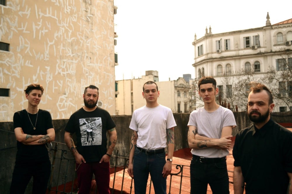 Pyramides muestra su lado oscuro en "Futuro Ausencia" - Por ahora está en planes sacar un nuevo disco para el año que viene, tal vez algún simple más, quién sabe. Lo que es seguro es que tenemos muchos muchos temas para grabar y eso va a derivar en Pyramides para rato. 5551f099 2e96 4d1e 8804 10154e4f0c7a