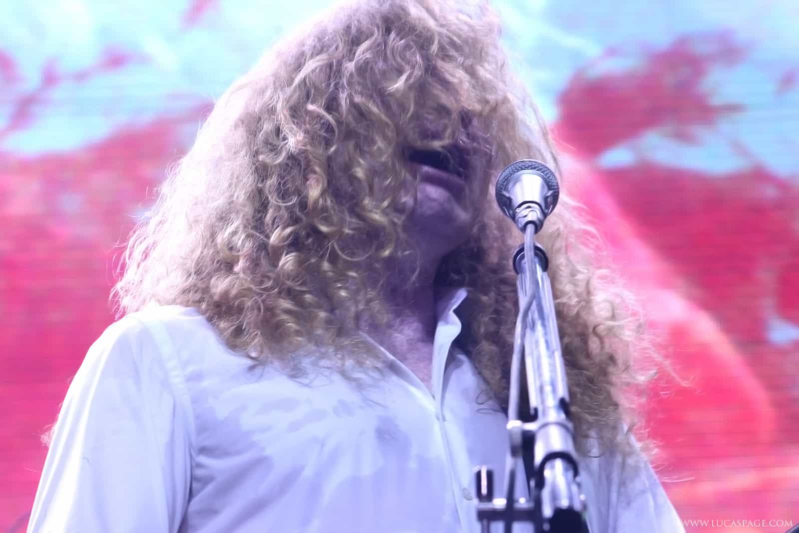 Megadeth en Buenos Aires: sinfonía indestructible - Megadeth lanzó uno de sus discos claves en 1994. Por tal razón, cuando se comunicó que la banda volvería a Paternal y festejaría los veinte años de ese álbum, se intuyó que no sería una visita más. La celebración era inminente: las entradas, los carteles y los anuncios radiales anunciaban a "Youthanasia" en primera plana. Pero con el correr de los meses, la información mutó. cbfa50b3 6aef 4659 9cec df0cacb7bc88