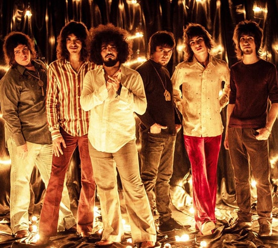 Támesis: "Es el momento de la música independiente" - Támesis se encuentra atravesando el segundo año de su segundo disco, "Mensaje para vos". Fue grabado, durante cuatro días, en el Estudio Yuno (Babasónicos) y todo ese material quedó registrado en un documental. Ahora, se preparan para su primera presentación en La Trastienda. cd563e62 6e32 4c8b 9dd7 88f72dfa99fd