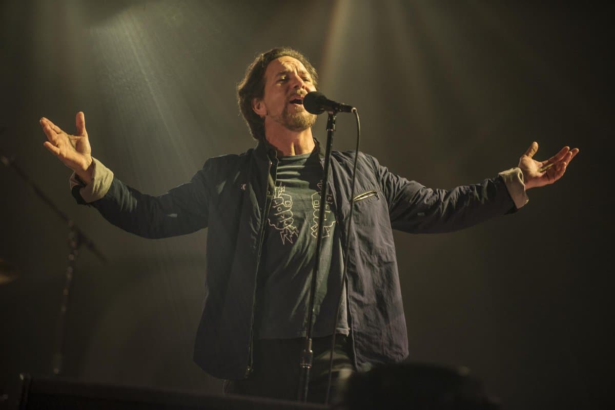 Pearl Jam y otro emotivo encuentro con el público argentino - La histórica banda liderada por Eddie Vedder deslumbró en un show de tres horas en el Estadio Único de La Plata. e9435094 05ff 4fc4 9a15 ac052b921d95