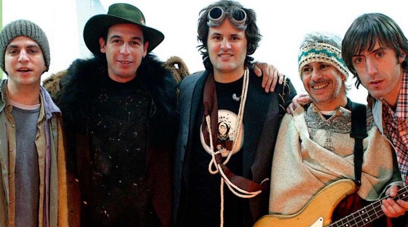 10 años sin Los Piojos: voy a llevarte en mí - Se cumplen 10 años del último show de una de las bandas que marcó un antes y un después dentro del rock argentino. El 30 de mayo del 2009, Los Piojos ponían punto final a una trayectoria de 20 años con un ritual multitudinario en el estadio de River Plate. Hoy, el recuerdo todavía está latente en miles de piojosos que recuerdan esta fecha con "una mezcla de sonrisa gris, llanto feliz y dolor"; manteniendo todavía la esperanza de una posible reunión. ea714108 5d0a 45a1 82a6 88b638d1acfc