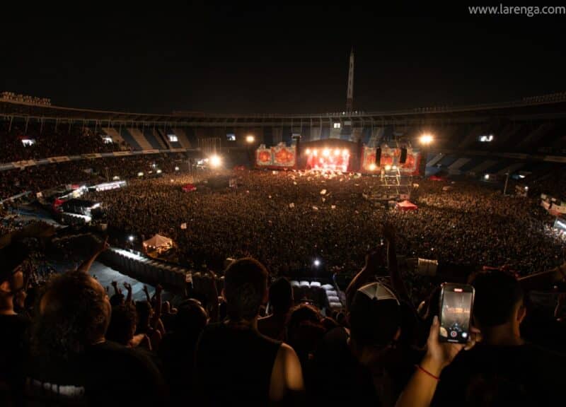 La Renga en Racing: el show en Youtube - La Renga comparte en Youtube lo mejor de sus conciertos en el estadio de Racing, con 18 canciones y la participación de Divididos. La Renga en Racing