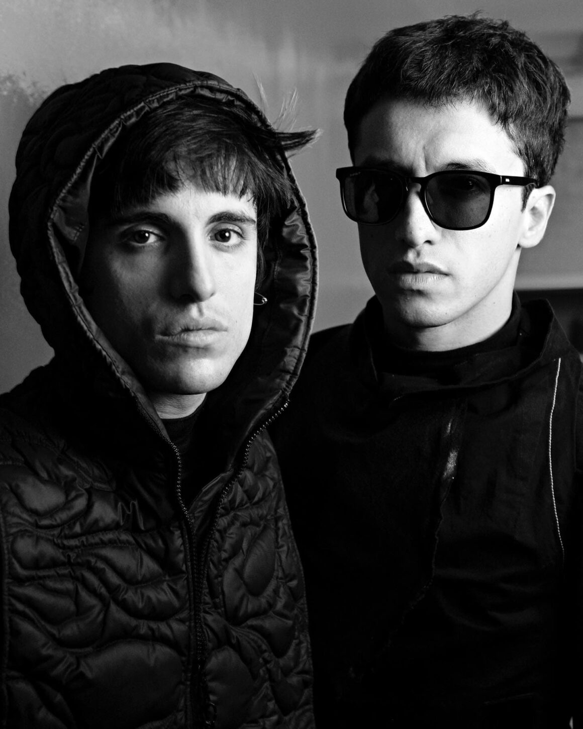 Peces Raros y su EP grabado en Obras - El dúo Peces Raros revive la energía de su doble sold out en el templo del Rock en octubre pasado a través de su nuevo EP "Obras en Vivo". Como ellos mismos lo definen, con 18 minutos y tres cautivadoras canciones, el grupo d Lucio Consolo y Marco Viera marca un hito en su trayectoria. Peces Raros
