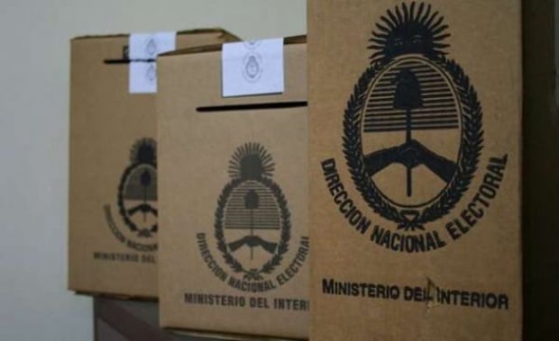 Canciones para musicalizar los comicios - En su estado primigenio, el rock nacional seduce a los jóvenes. Aparece como un ámbito dónde relatar las falencias del orden imperante, disentir con lo establecido y cuestionar el sistema. urnas