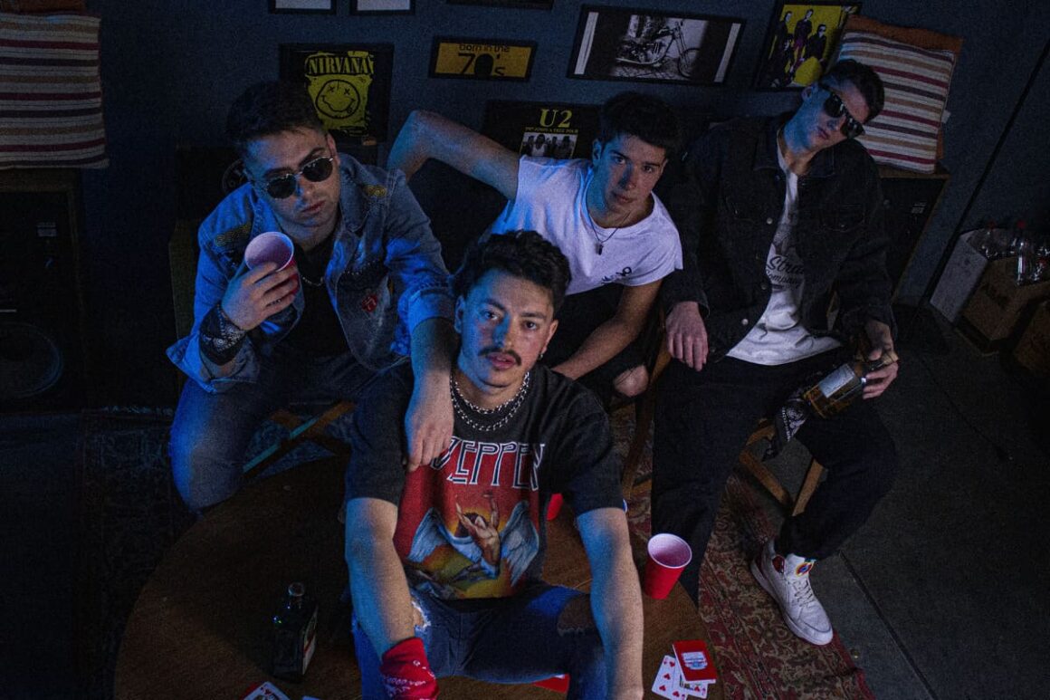 REOT : "Nunca tuvimos miedo de expresar lo que queríamos" - La banda REOT presenta "En tiempos de colonización", una potente canción de rock con un fuerte mensaje de protesta que remueve las raíces de la historia argentina y gran parte de Latinoamérica. REOT