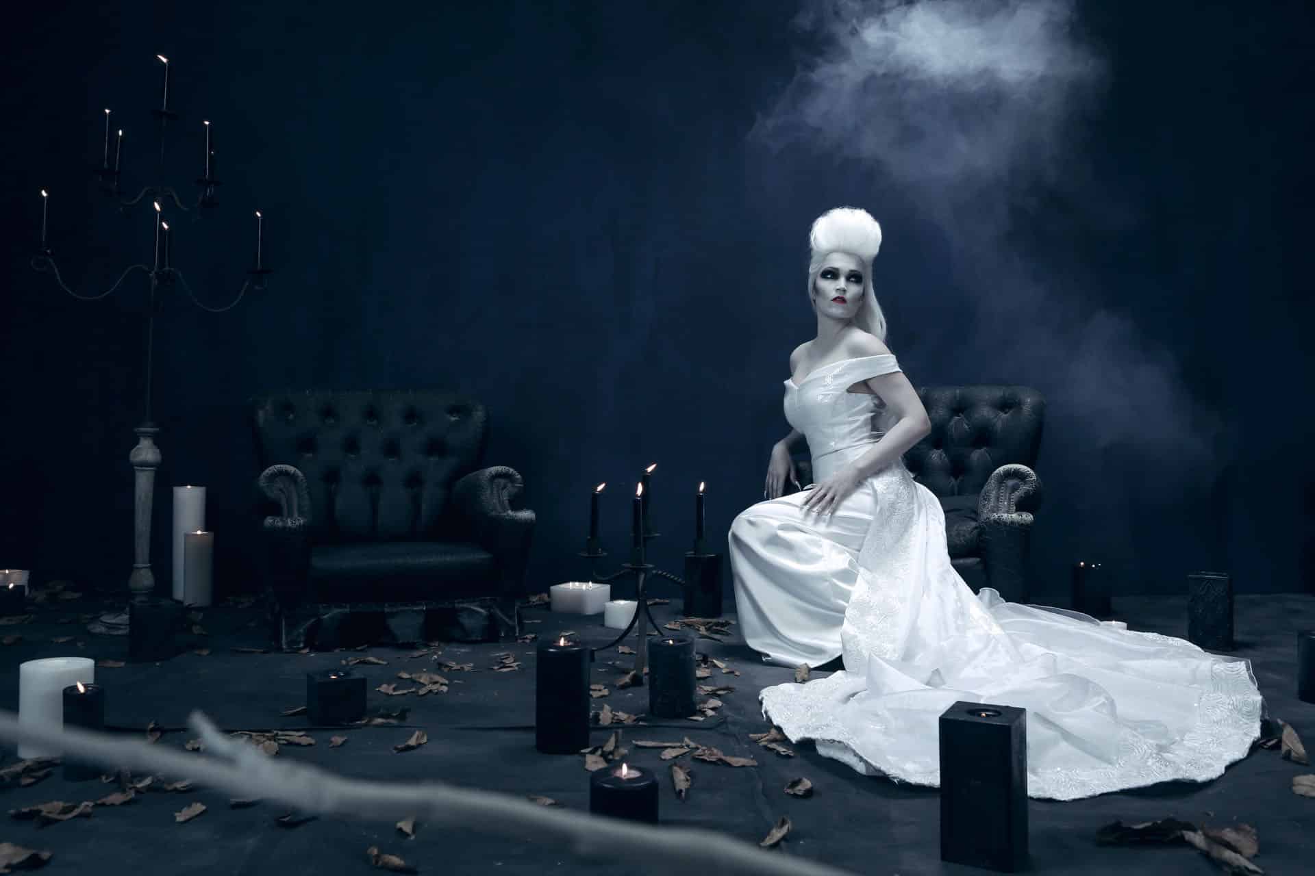 Tarja Turunen: de la música académica al heavy metal sin escalas - ¿Cómo vincular una cantante lírica en Finlandia con el público metalero de Argentina? Con un nombre: Tarja Turunen. La soprano, compositora y cantautora pasó por Buenos Aires, su segundo hogar, para presentar un concierto de música académica junto con otras voces invitadas. Corriendo La Voz accedió a entrevistar a la cantante en el marco de su gira Noche Escandinava III. IMG 0439a 1920
