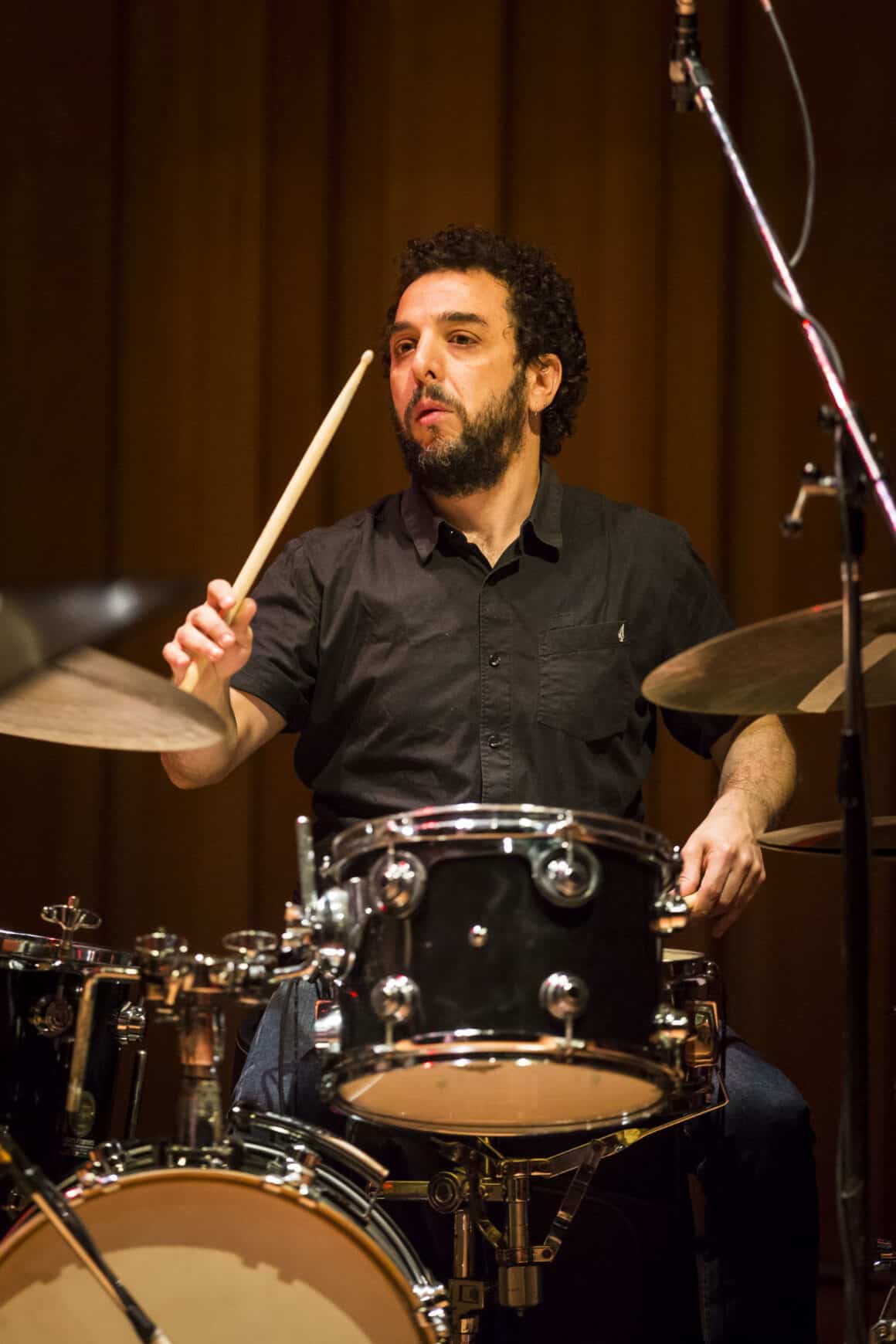 Sergio Verdinelli - Desde el 2002 lidera su propio proyecto musical acompañado por diversos músicos entre los que se encuentran Ernesto Jodos, Patricio Carposi, Mariano Otero, Juan Pablo Arredondo y Rodrigo Domínguez. Lleva grabados dos discos: Primo (Buri, 2005) y Sicomoro (Buri, 2009). Sergio Verdinelli