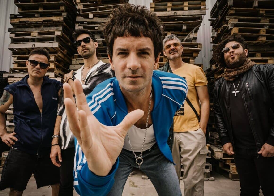 Socios de Tijuana: "Es lo mejor que hemos grabado" - “Creemos que a nivel composición es lo mejor que hemos grabado –afirma Luis Portugalli, voz y guitarra de Socios de Tijuana-. También haberlo hecho en Estudios Ion le suma calidad e historia. Queda en evidencia ya un estilo bien propio, e hicimos mucho hincapié en respetar eso”. Socios de Tijuana