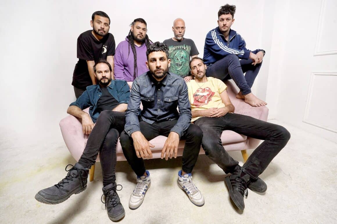 La Chancha Muda: "Es ese espacio donde todo empieza a tomar dimensiones más épicas" - En el marco de la gira presentación de su cuarto álbum "Quién autoriza?", La Chancha Muda vuelve al Teatro Flores el 15 de junio con todo su poderío discursivo y musical. La Chancha Muda