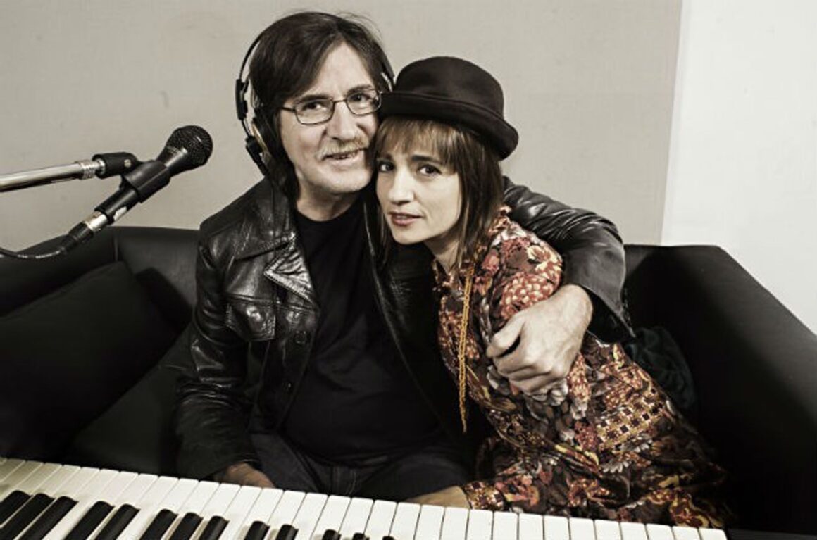 Hilda Lizarazu y su homenaje a Charly - Hilda Lizarazu presenta su nuevo disco, "Hilda canta Charly", en el que interpreta canciones de García. En una entrevista, Lizarazu comparte detalles sobre el lanzamiento, su relación con Charly y los desafíos de llevar estas canciones al escenario, este fin de semana en el Coliseo. Hilda y Charly