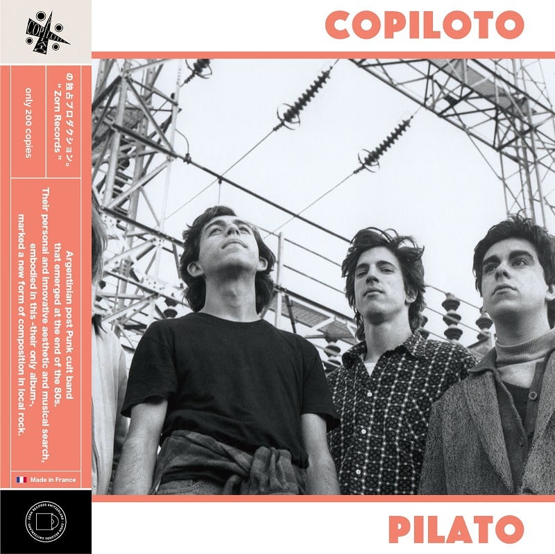 Reeditan el disco de Copiloto Pilato - El sello Zorn Records lanzará una edición limitada en vinilo del disco "La misma tierra" de Copiloto Pilato. Esta reedición se presentará en un evento con artistas invitados el viernes 16 de agosto en Strummer, Godoy Cruz 1631, Palermo. Copiloto Pilato
