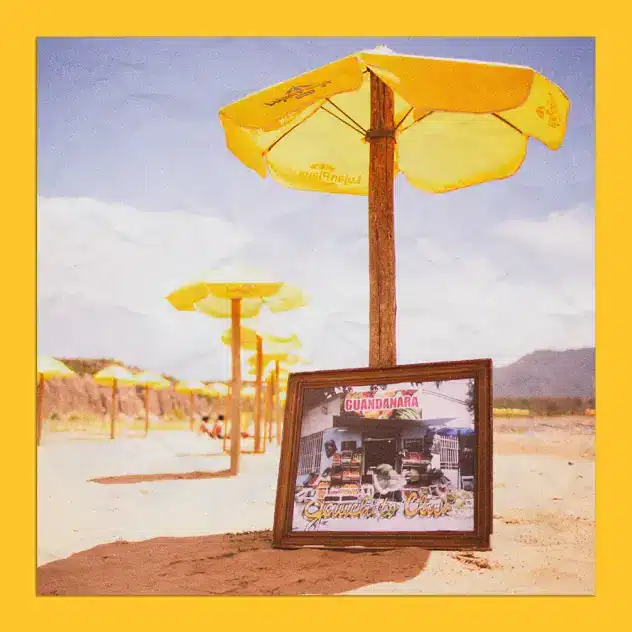 Vivo en la playita