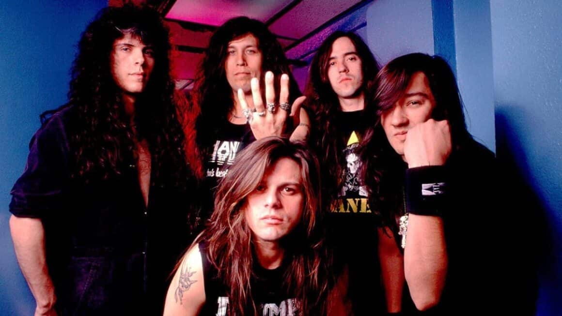 Testament: “Hay muchas presiones para dejar de ser humanos” - Testament acababa de editar “Souls of Black” (1990), que no hacía concesiones. El cantante Chuck Billy recibió una llamada de Gene Simmons. El líder de Kiss lo invitaba a juntarse con él: tenía un proyecto. Pero las cosas no siempre salen bien. TESTAMENT7