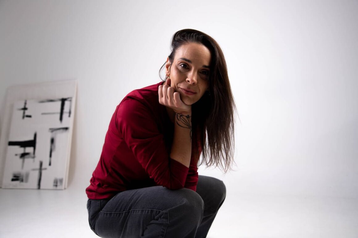 Lou Álvarez: “Sepan que van a conectar con el arte” - ¿En qué momento se encuentra Lou Álvarez? Lou Álvarez. Foto de prensa