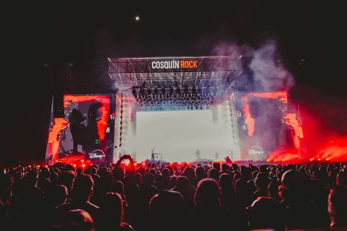 Cosquín Rock 2026: Bandas de Norteamérica - Del Norte del continente americano llegan distintas variedades musicales para ocupar su lugar cada día en el enorme predio del Aeródromo de Santa María de Punilla. Cosquín Rock