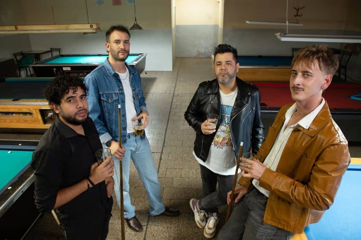 Tonio: “Sentirme perdido es una sensación que aparece bastante seguido” - El proyecto cordobés liderado por Antonio Socin presenta “Capitán a la deriva”, canción perteneciente al primer EP “Tierra a la vista”. Tonio. Foto de prensa